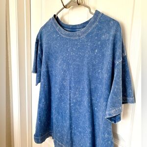 Old Navy Women’s Blue Short Sleeve Tee